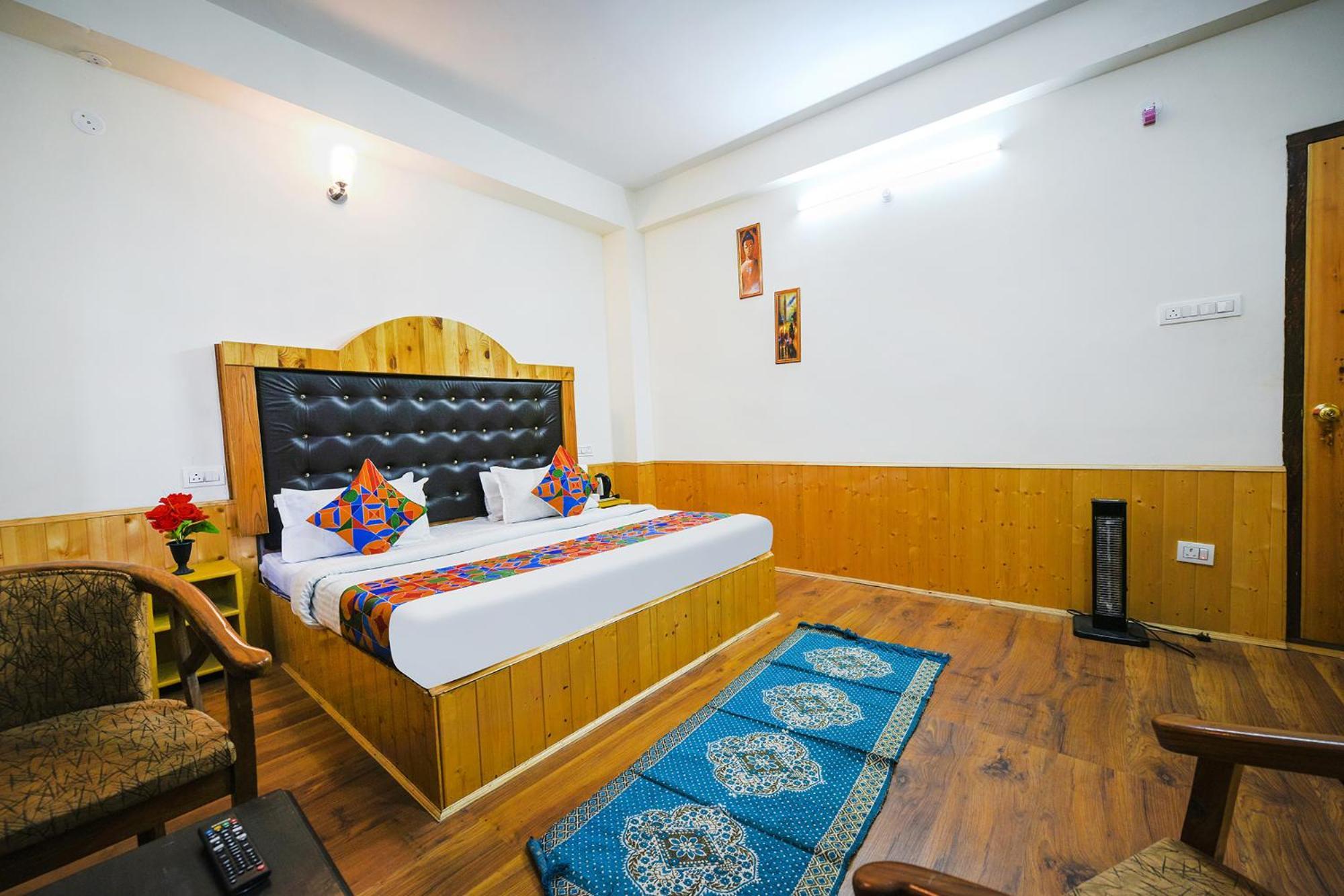 Fabhotel Paradise Guest House Маналі Екстер'єр фото